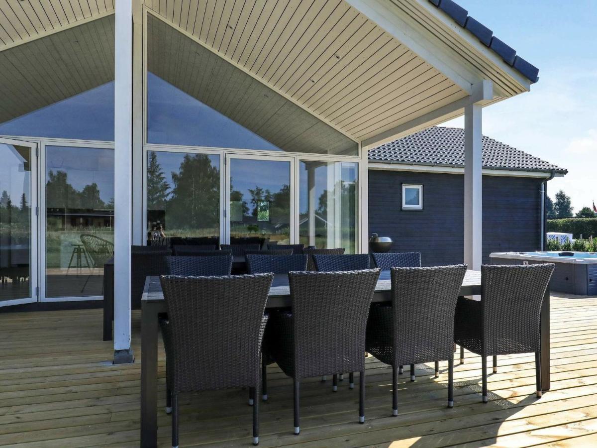 14 Person Holiday Home In V Ggerl Se Bøtø By エクステリア 写真