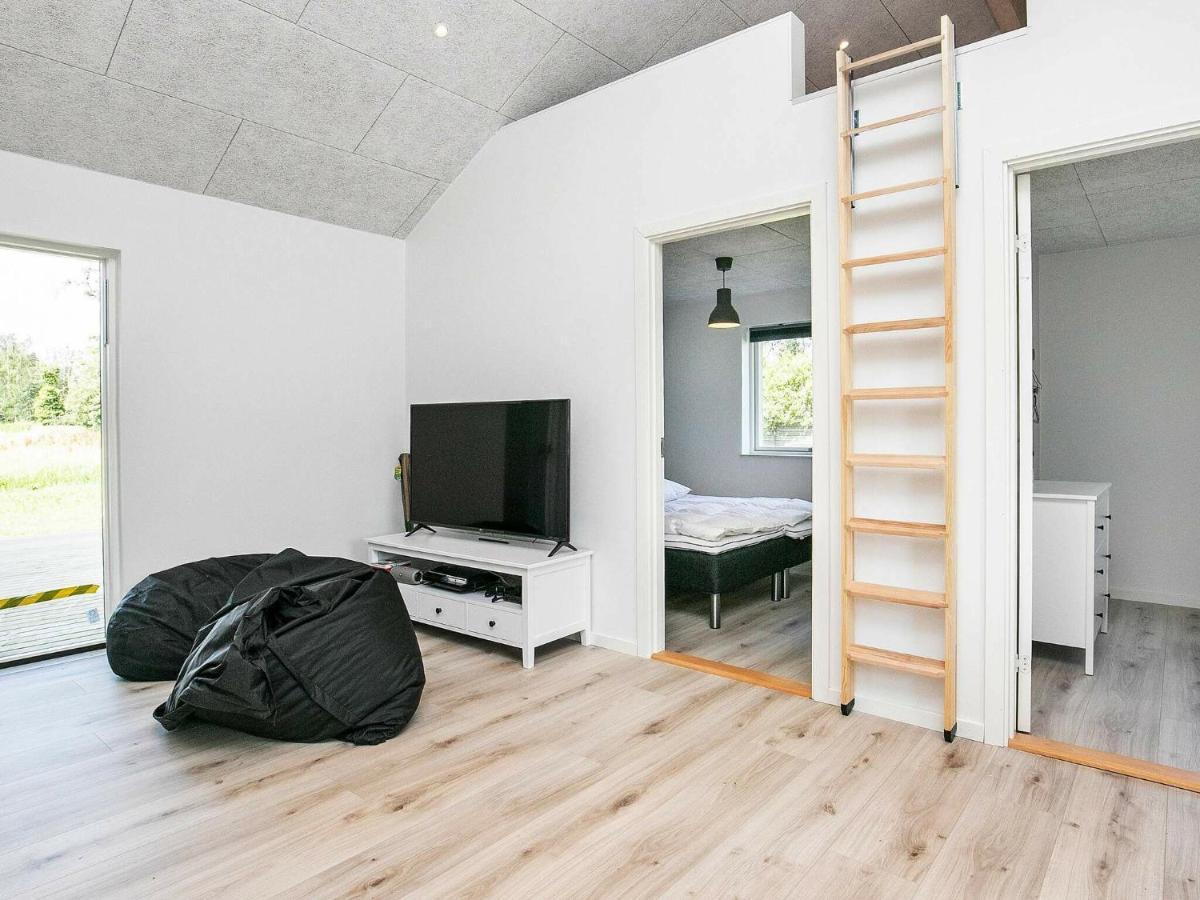 14 Person Holiday Home In V Ggerl Se Bøtø By エクステリア 写真