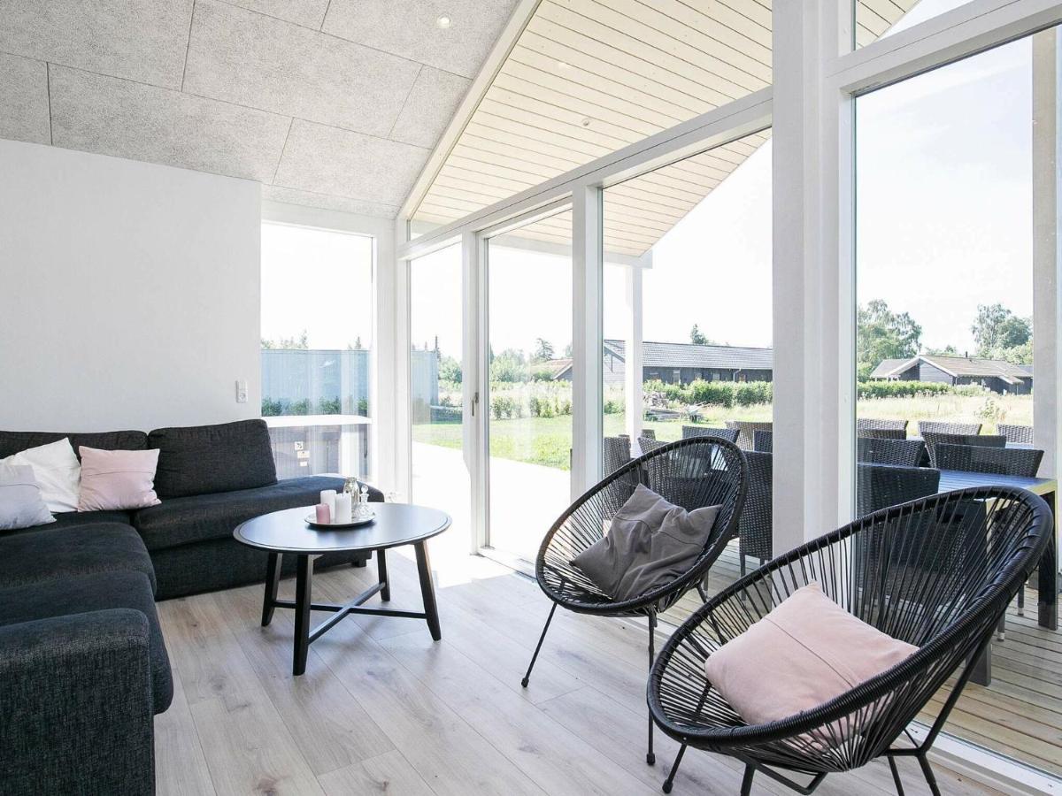 14 Person Holiday Home In V Ggerl Se Bøtø By エクステリア 写真