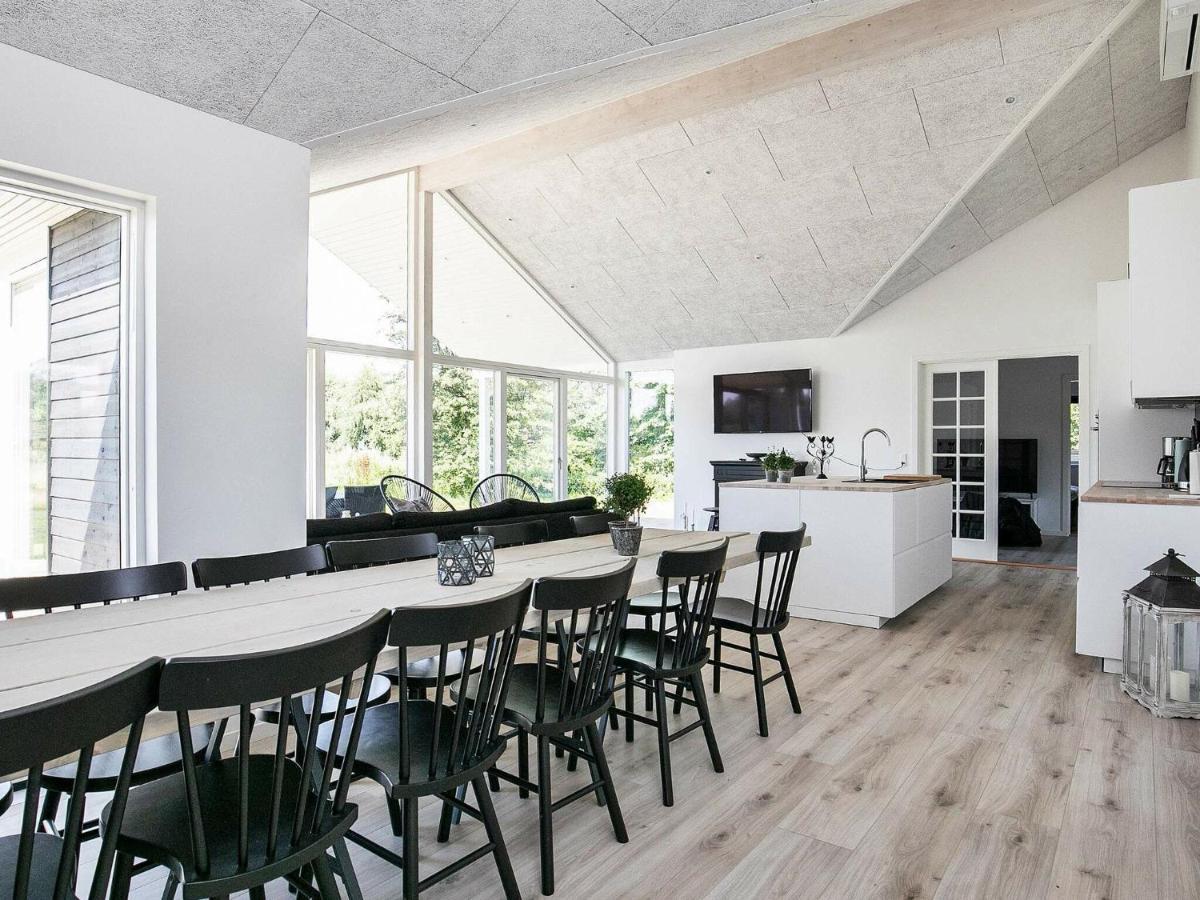 14 Person Holiday Home In V Ggerl Se Bøtø By エクステリア 写真